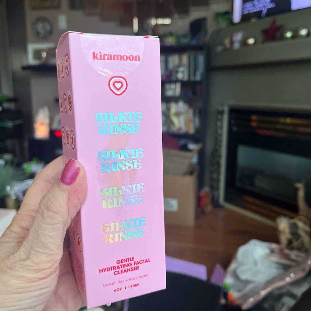 Kiramoon Silkie Rinse Gentle Hydrating Facial Cleanser 6 oz (180ml).  Sealed!